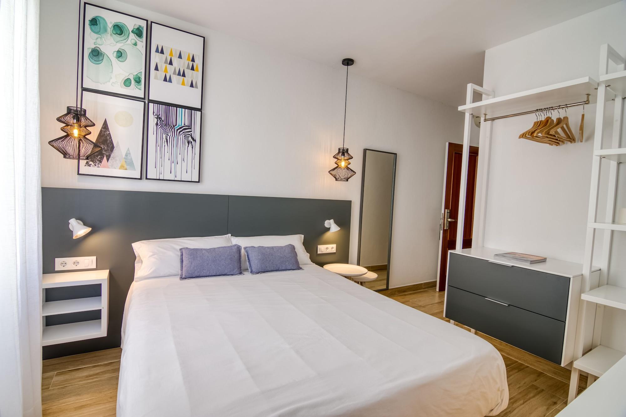 Hostal La Isla Mahon  Bagian luar foto