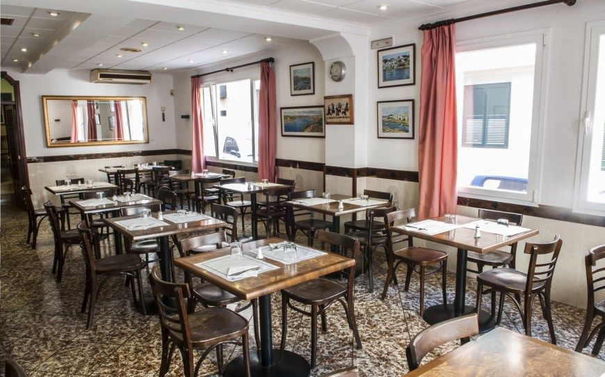 Hostal La Isla Mahon  Bagian luar foto