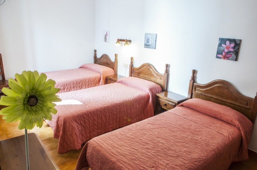 Hostal La Isla Mahon  Bagian luar foto